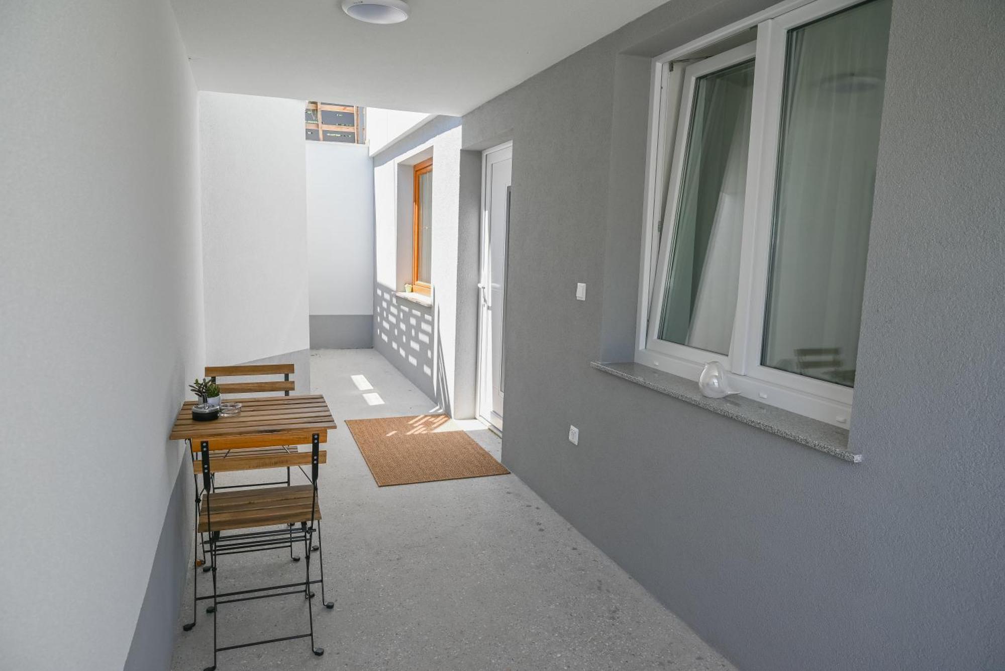 Apartma Cave Bliss Μαριμπόρ Εξωτερικό φωτογραφία